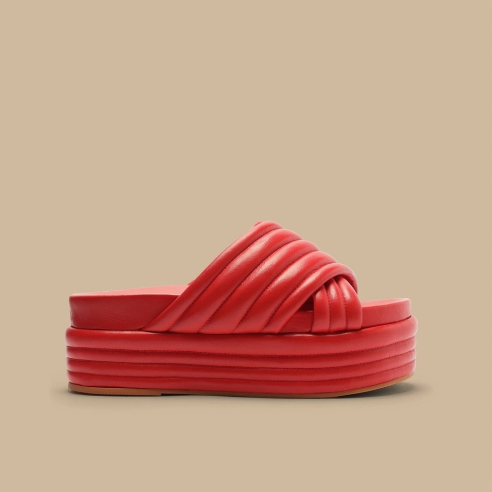 Red Puff Platform Sandal - Picture 6 of 10